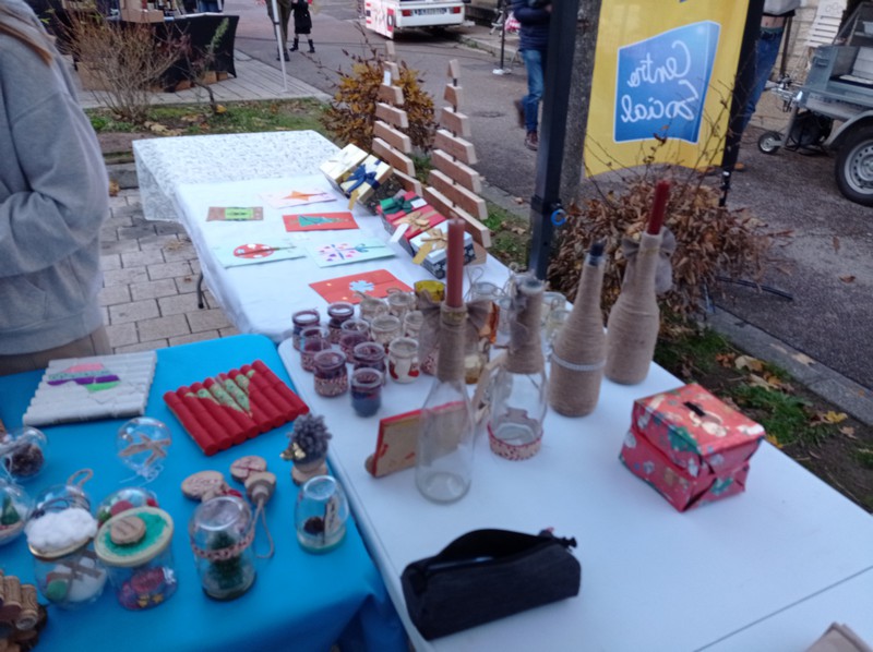 Secteur Jeunes au marché de Noël de Pouilly