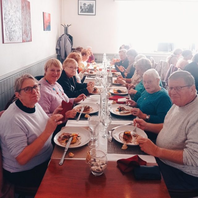 Sortie à Donzy avec les seniors au restaurant Le Grand Monarque